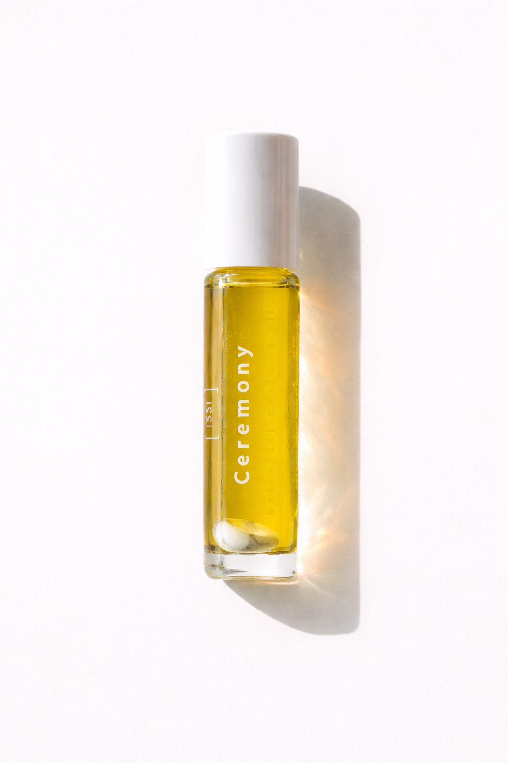 1331_ceremony_botanical_perfume_roll_on_shadow